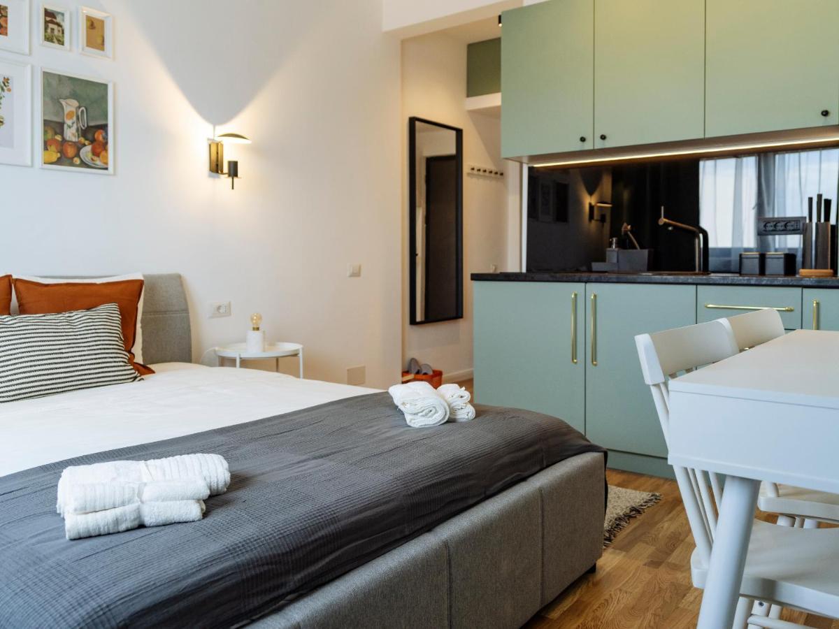 Beautiful Modern Studio - Cismigiu Park - Netflix Bukareszt Zewnętrze zdjęcie
